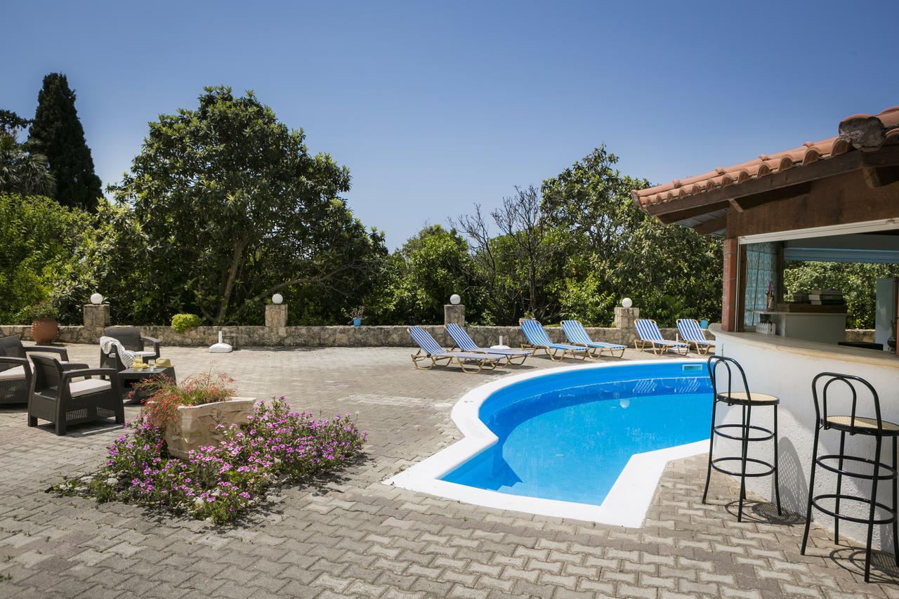 Vivian Apartments Vlachata Luaran gambar