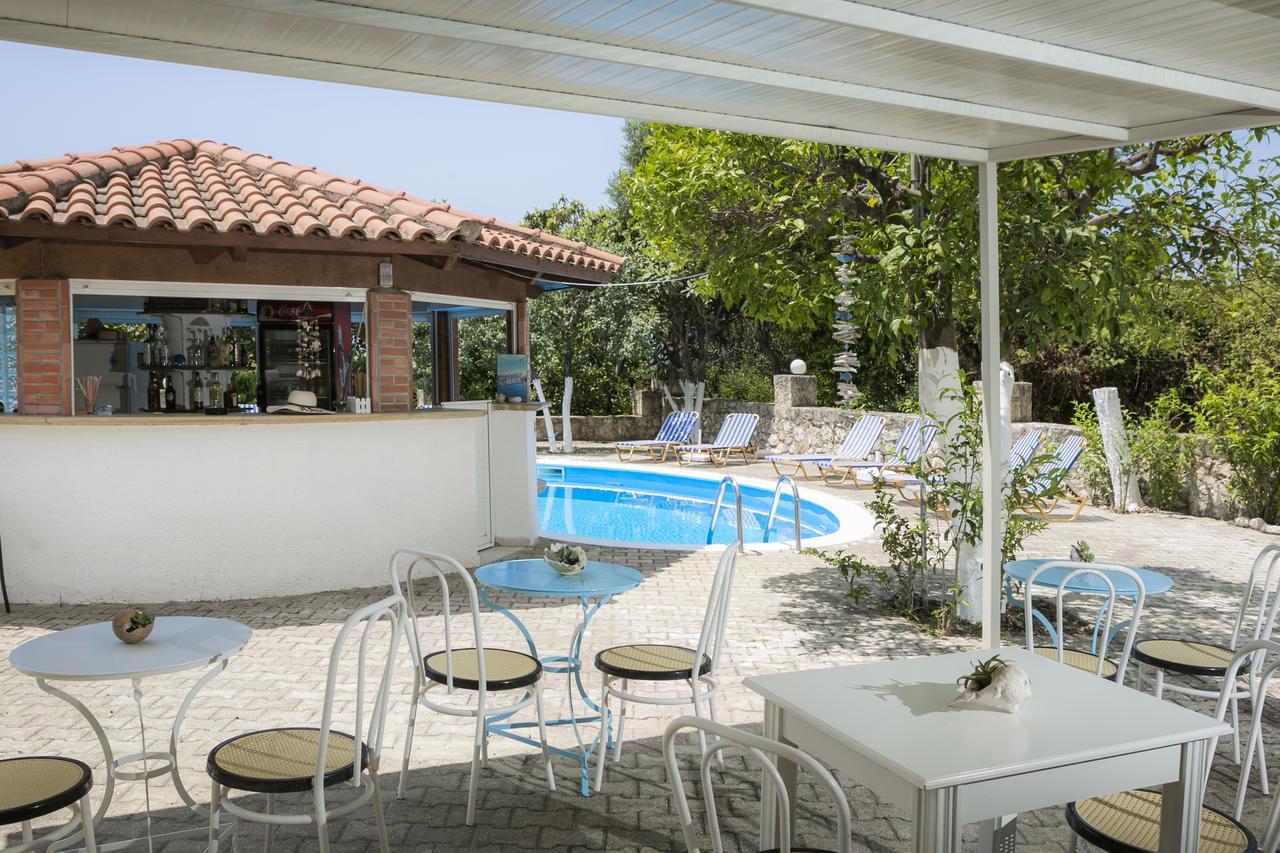 Vivian Apartments Vlachata Luaran gambar